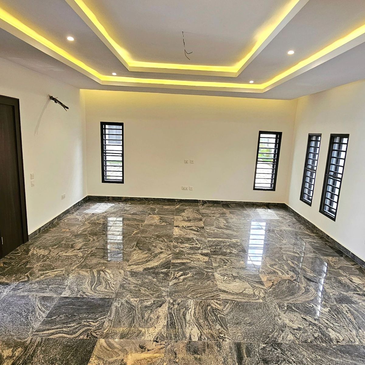 دهانات واصباغ الدمام